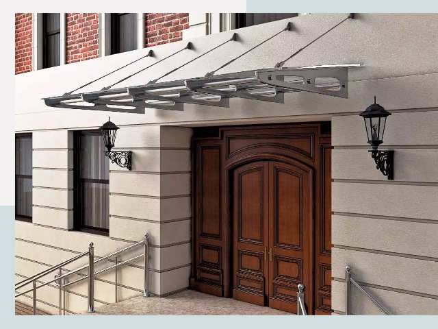 Металлические козырьки от 624 руб. в Солнечногорске